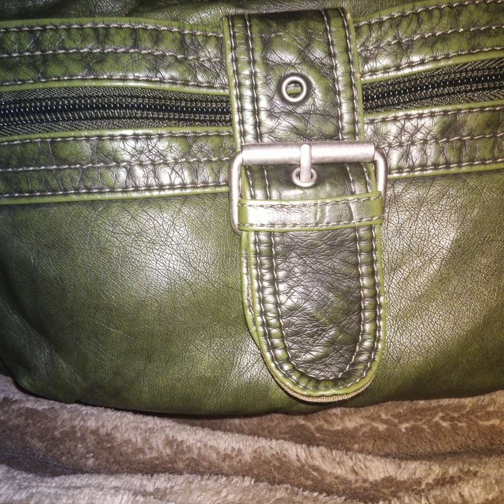 Green tote bag